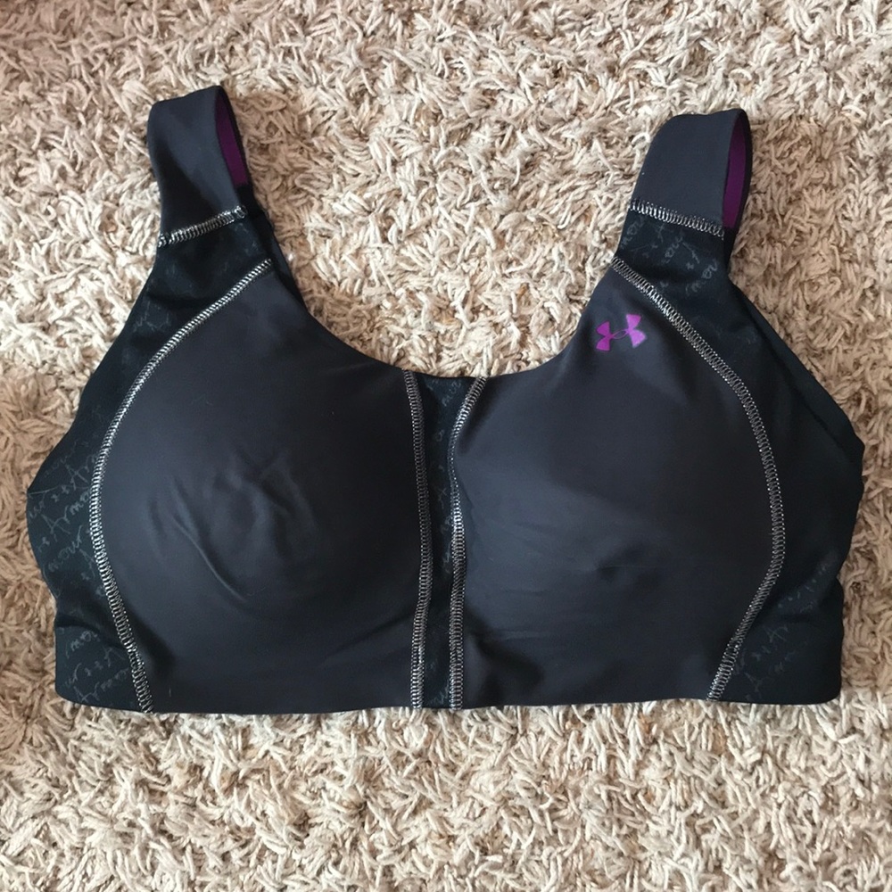 BNWOT Under Armour Sports Bra